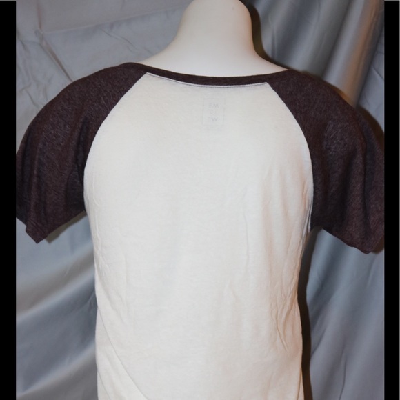 Maroon&White Shirt - Picture 2 of 3