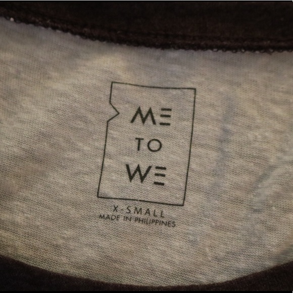 Maroon&White Shirt - Picture 3 of 3