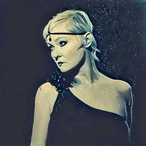 Meet your Posher, Becky