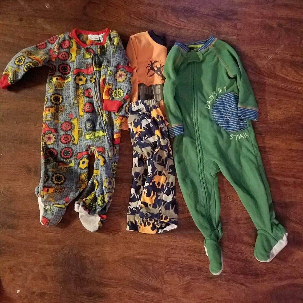 ***3 Pjs***