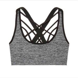 VS Sport strappy-front sports bra