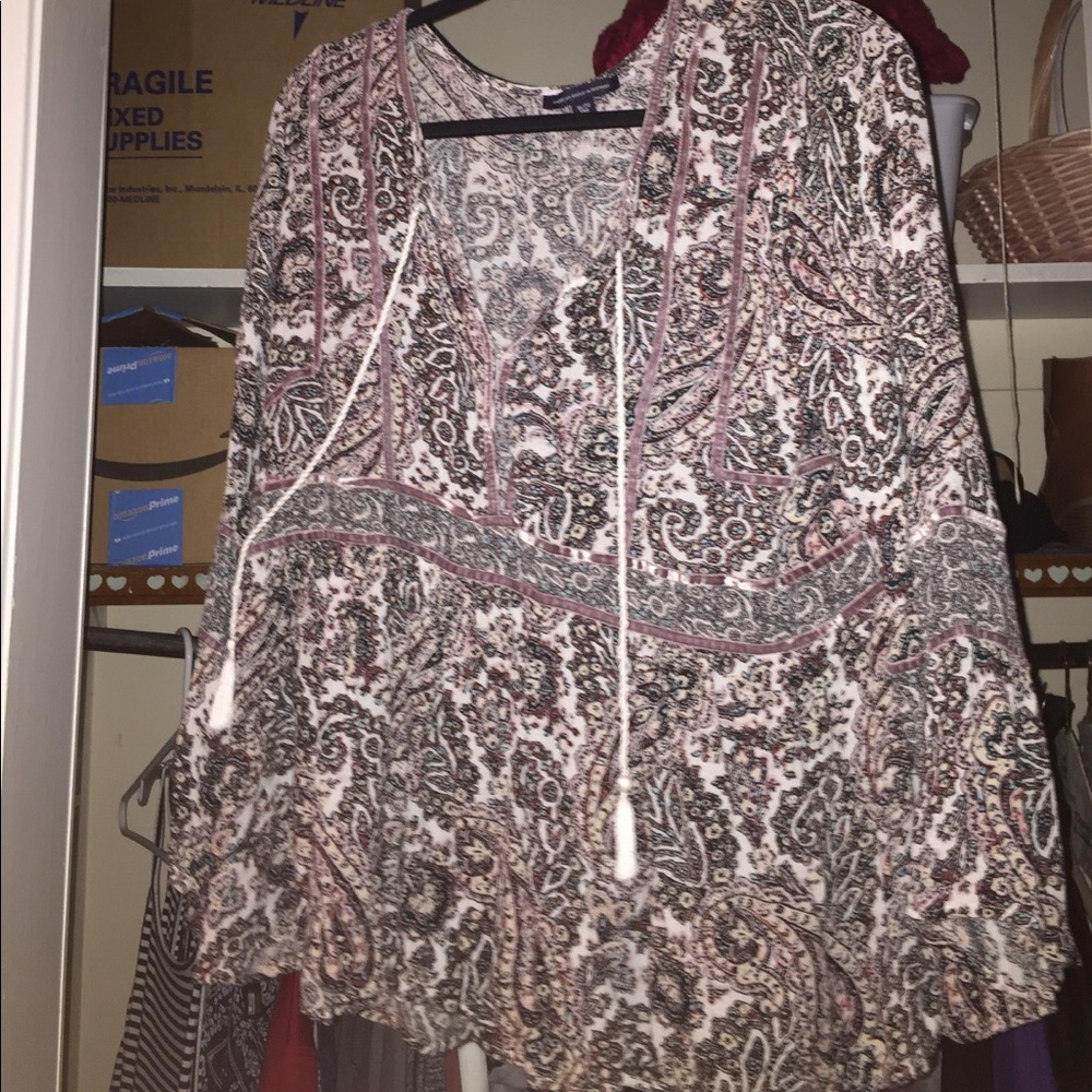American Eagle Peasent Top