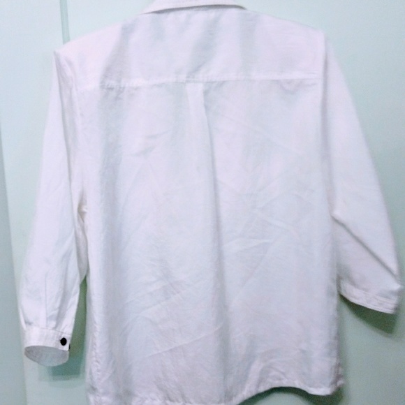 Joan Harper White 3/4 Sleeve Button Up Blouse - Picture 2 of 5