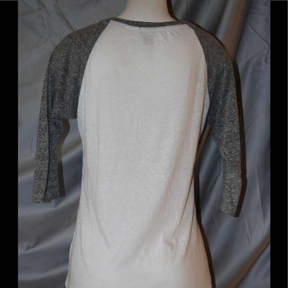 White&Gray Shirt - Picture 2 of 3