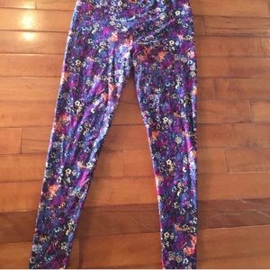 LuLaRoe TC Leggings Floral and Paisley