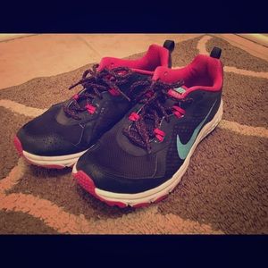 Nike Wild Trail Sneakers