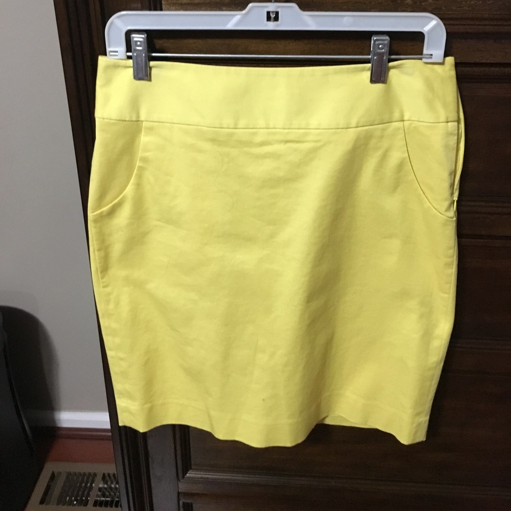 Lot 2 skirts