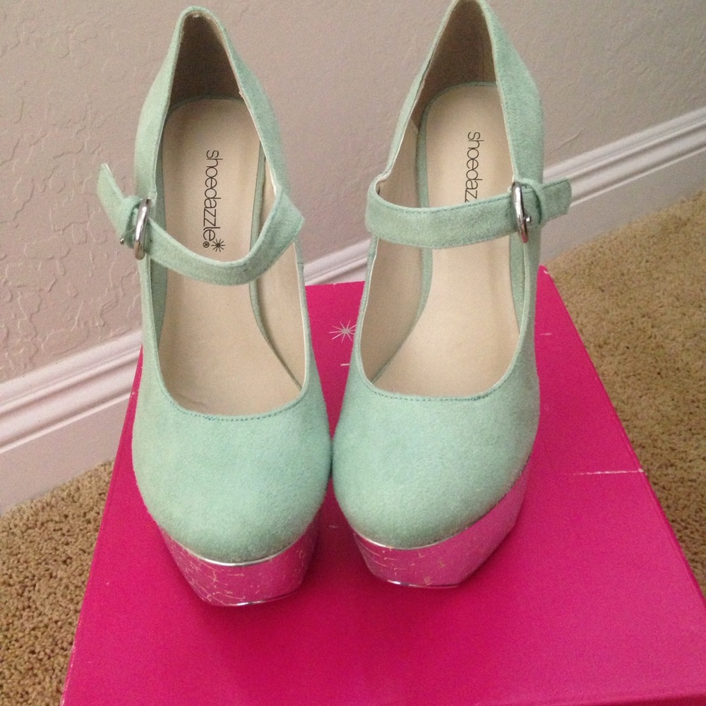 Mint Mary Jane Platform Heels