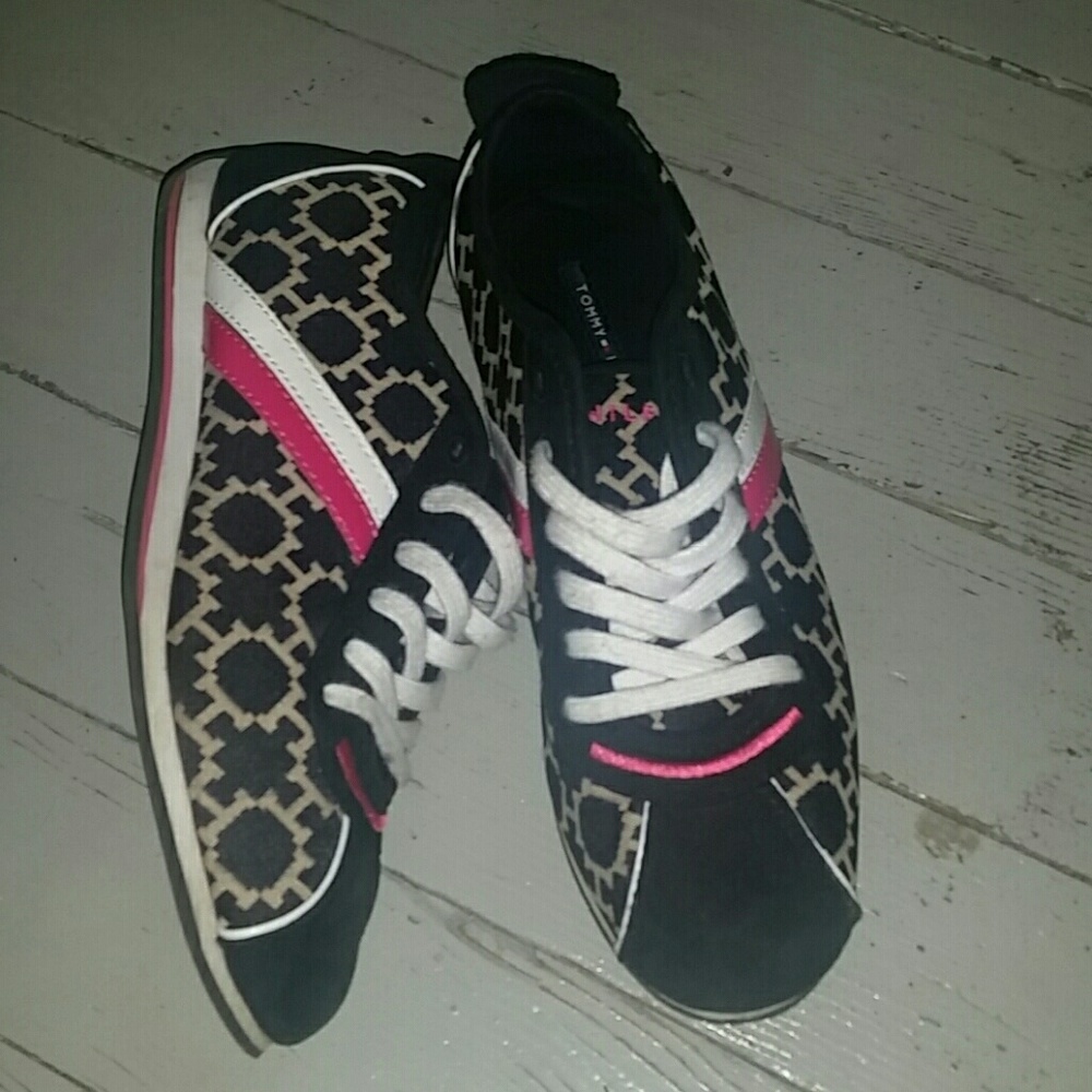Tommy Hilfiger shoes
