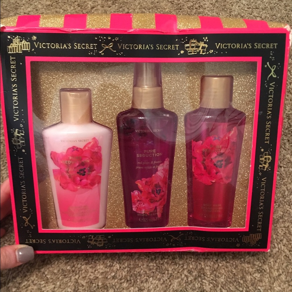Victoria secret Pure Seduction set