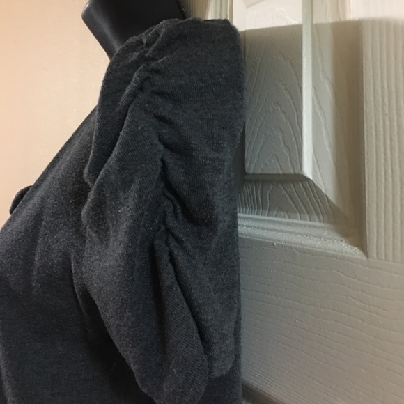 Gray  Top - Picture 2 of 4