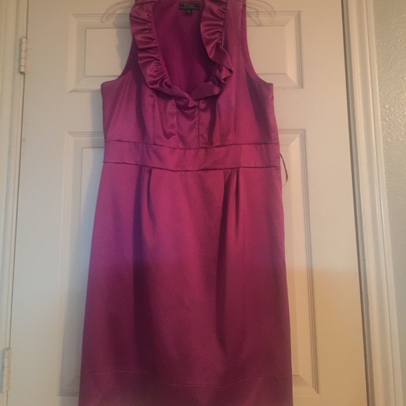 Beautiful Dress!! - Picture 1 of 2