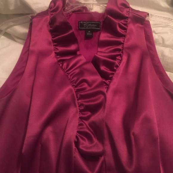 Beautiful Dress!! - Picture 2 of 2