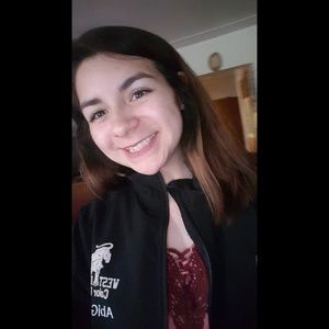 Meet your Posher, Abigayle