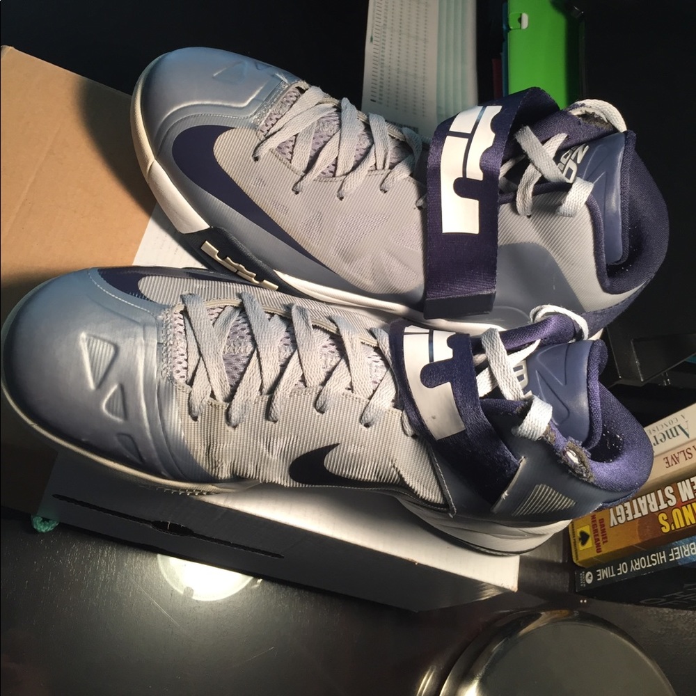 Nike Lebron Zoom Soldier 6 gray with blue