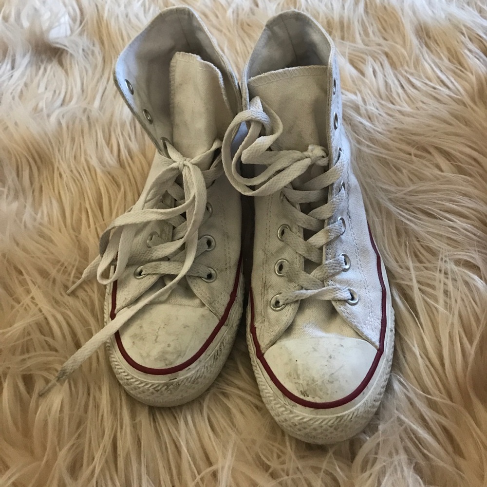Men's 5.5 or Women's 7.5 White High Top Converse