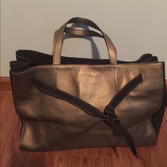 Alberta Di Canio Offers Alberta Di Canio Leather Handbag
