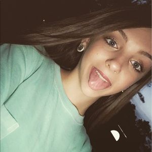 Meet your Posher, Reanna