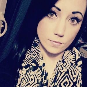 Meet your Posher, Jasmine