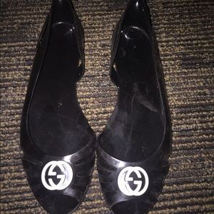Gucci flats!!
