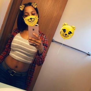 Meet your Posher, Tiara