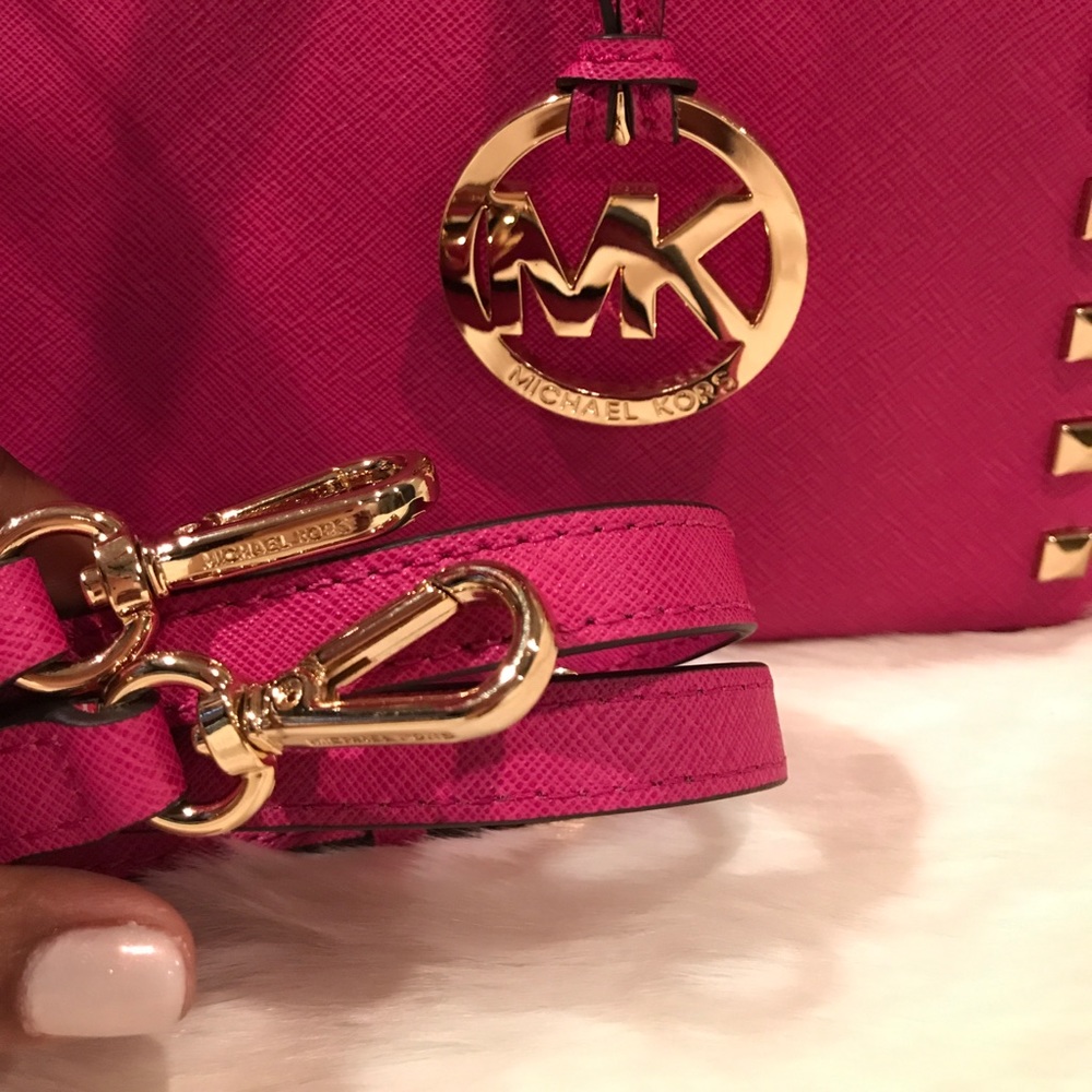 Large Michael Kors Saffiano Stud leather bag - Picture 8 of 8