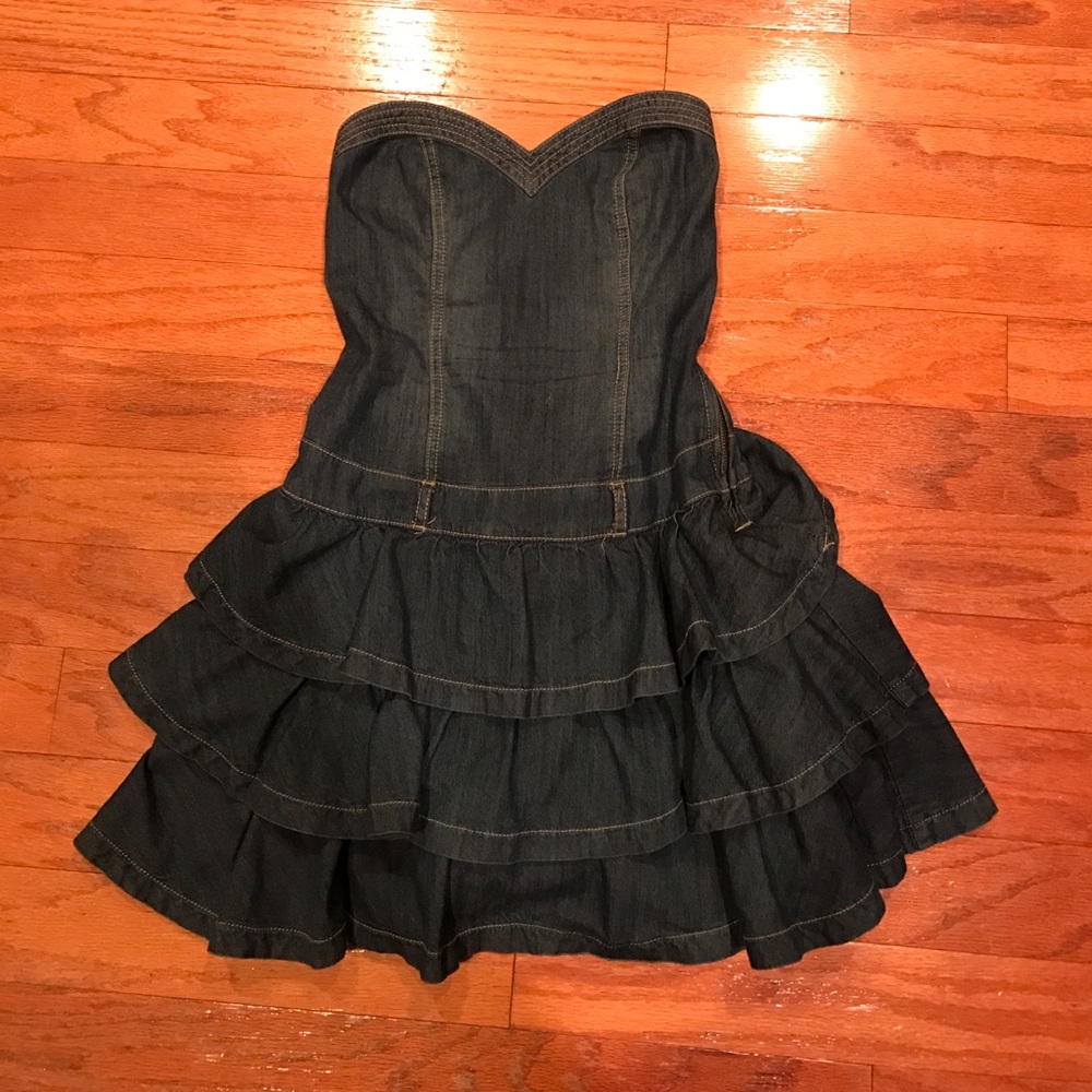 The perfect dress for a country concert!