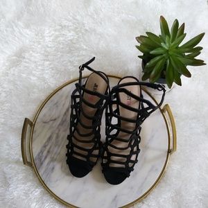 Sexy Black Open Toe Shoe~Size 9. Like New!