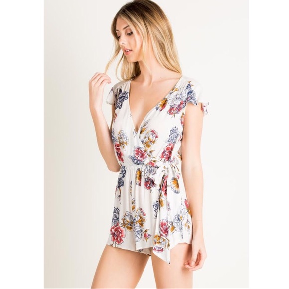 IRENE Floral Print Romper - WHITE - Picture 2 of 3