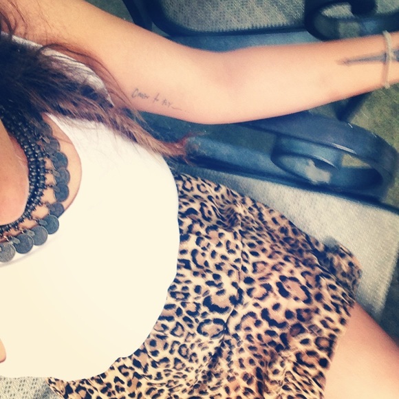 Meet your Posher ❤️❤️ - Picture 4 of 6