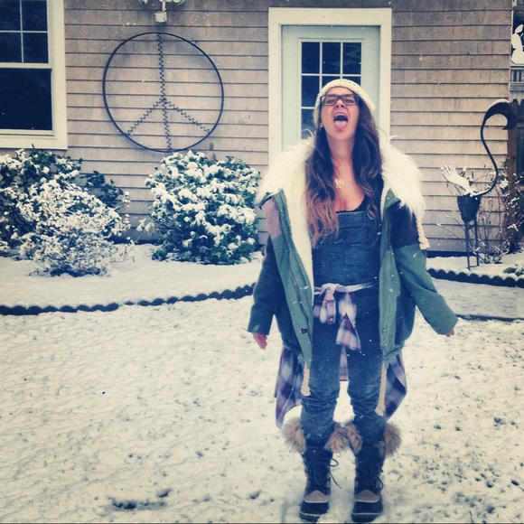 Meet your Posher ❤️❤️ - Picture 6 of 6