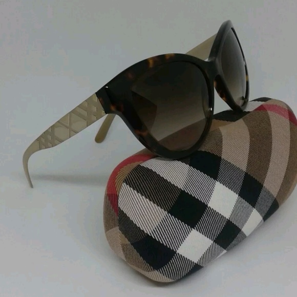Burberry Accessories - Burberry tortoise cat eye sunglasses