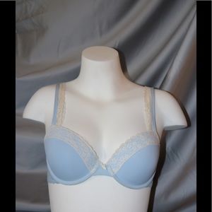Insanely cute bra!