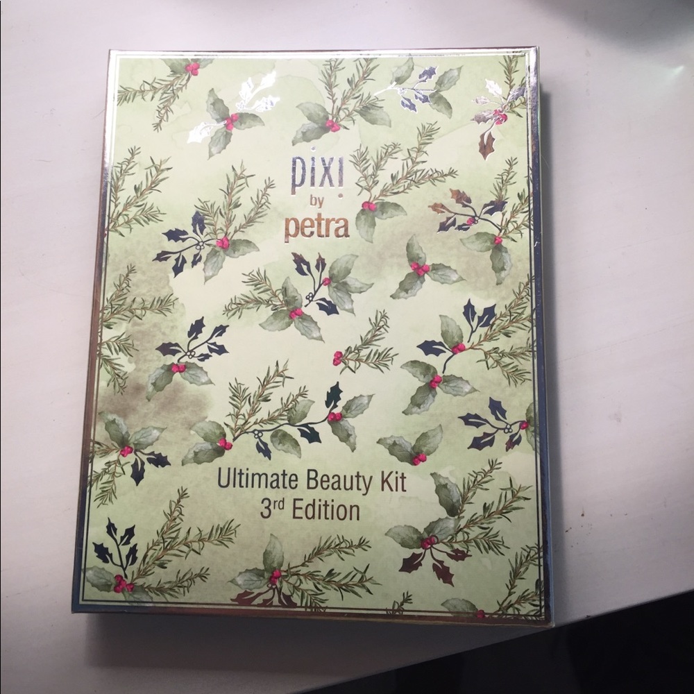 Pixi by Petra Ultimate Beauty Kit 3rd Edition NWOT