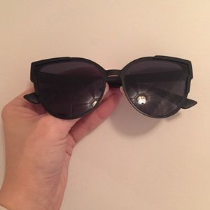 Quay sunglasses