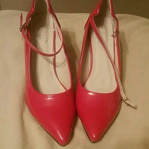 Red Shoes sz 8
