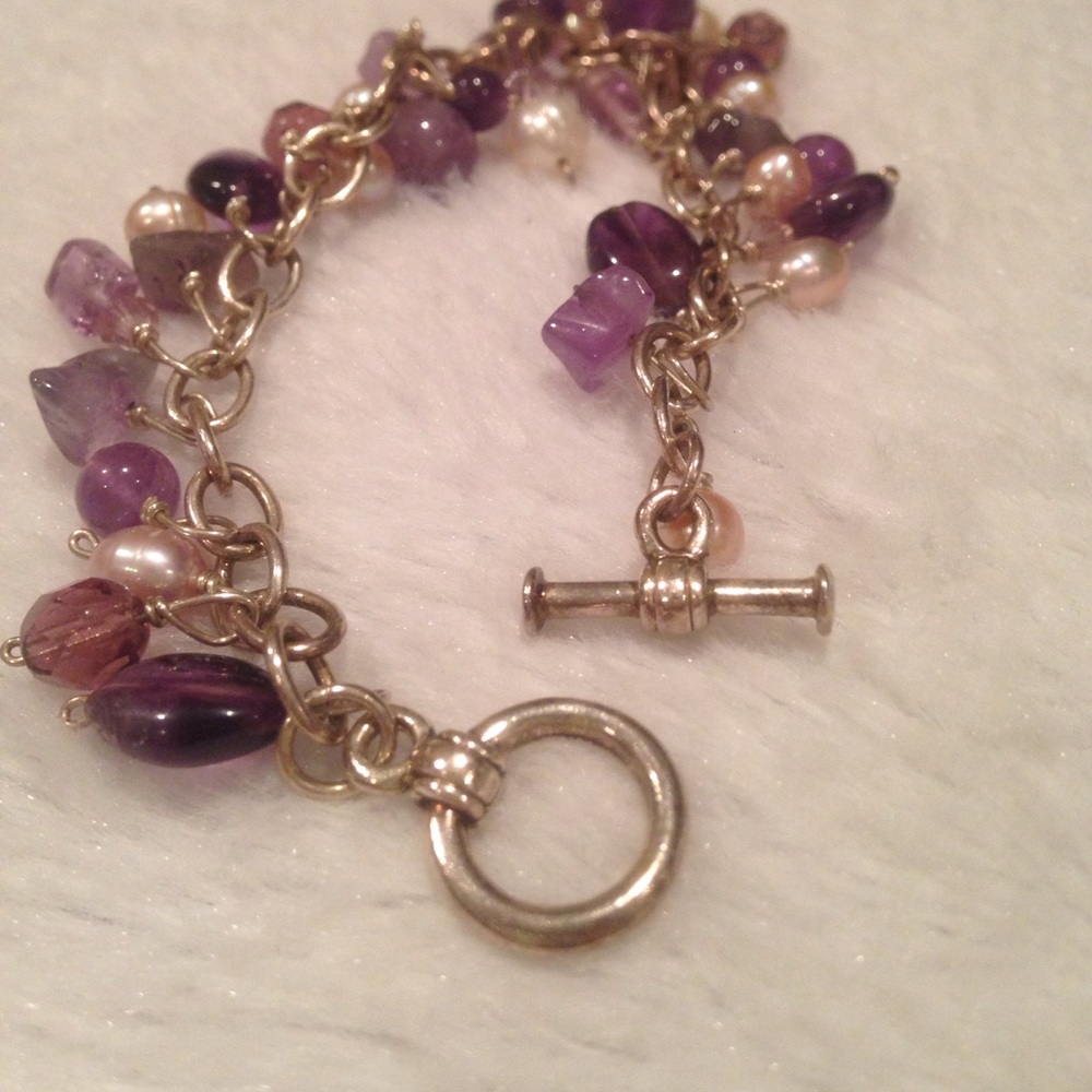 Purple and Pearl beaded bracelet
