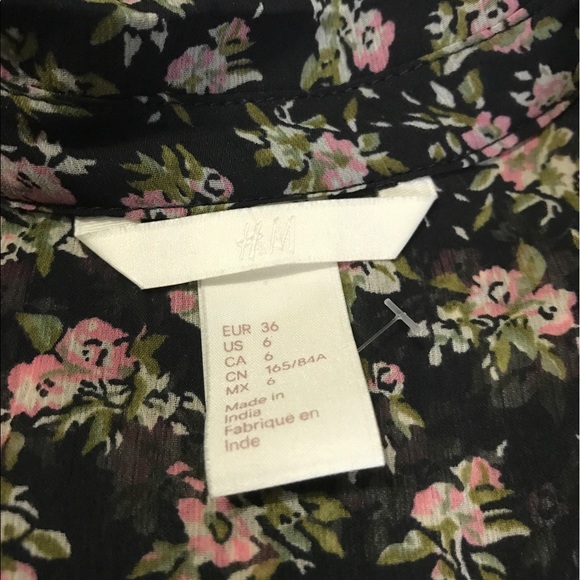 Button down - Picture 2 of 2