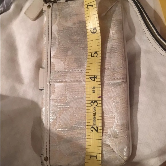 Coach silver & white wristlet - Picture 2 of 3