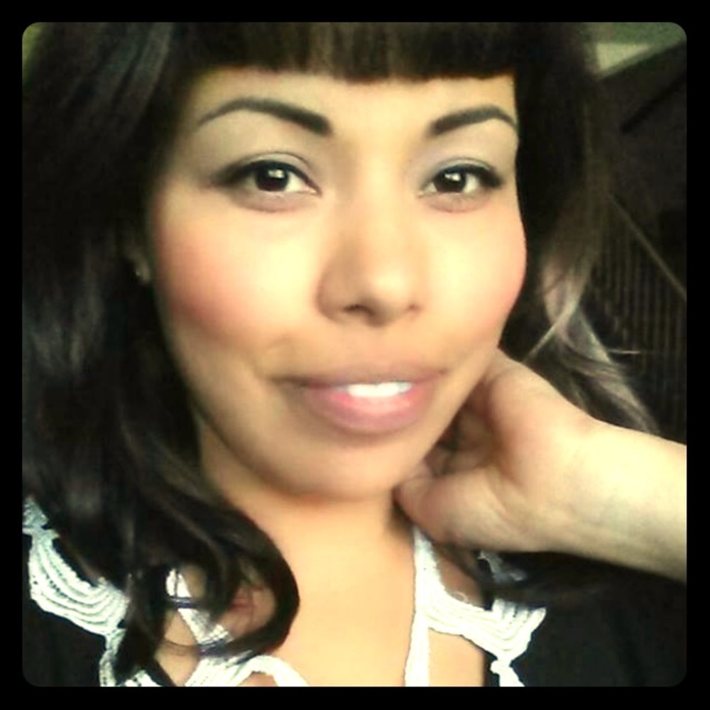 Meet your Posher, Cristina