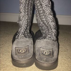 UGG Gray Yarn Boots
