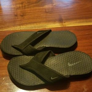 Nike sandals  (kids)