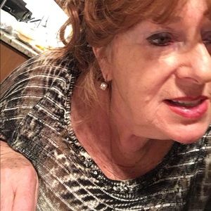 Meet your Posher, Bella