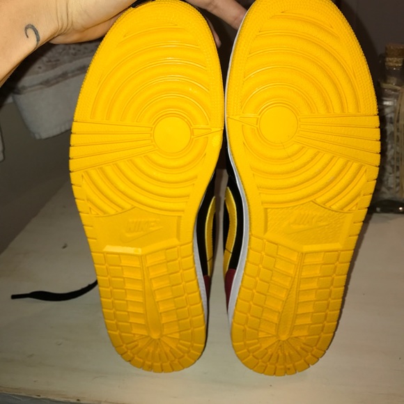 Jordan Retro one lows - Picture 2 of 6