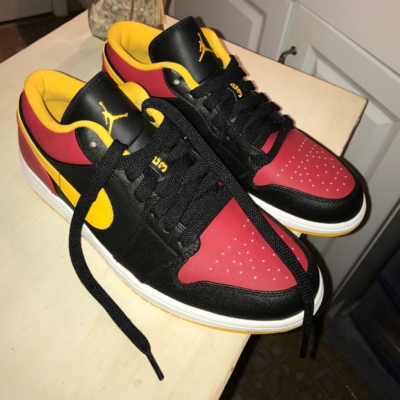 Jordan Retro one lows - Picture 6 of 6