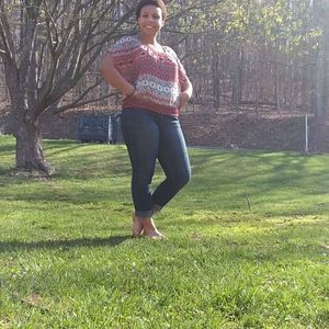 Meet your Posher, Amirah