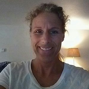 Meet your Posher, Joy