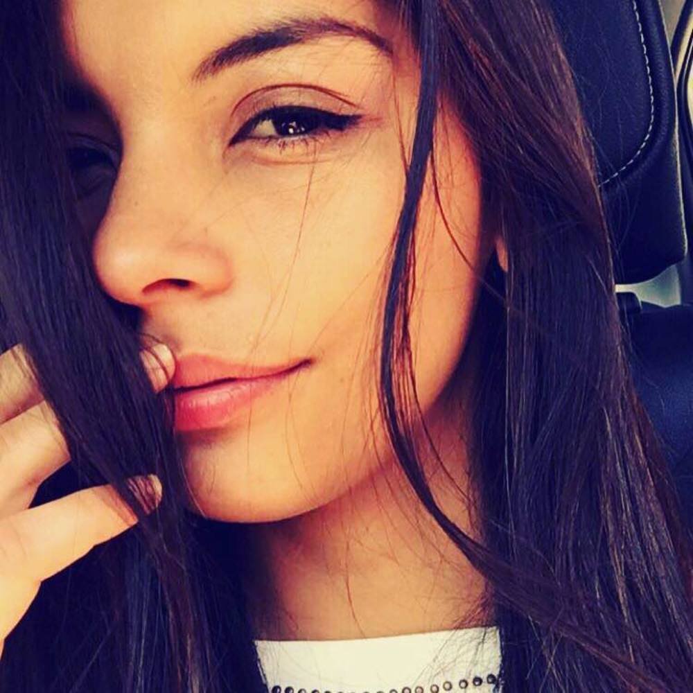 Meet your Posher, Mel