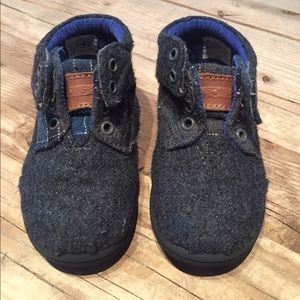 Boys Toms wool shoes