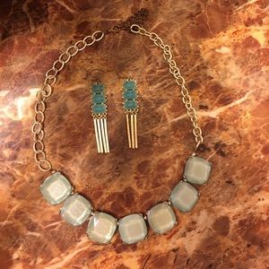 Costume Jewelry Necklace/ Earrings